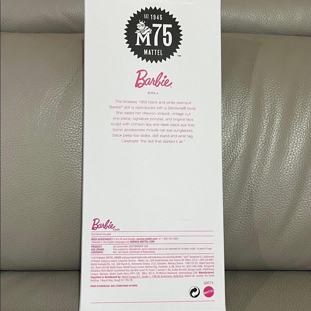 2020 Barbie US Convention Doll AA Silkstone - Picture 3 of 6